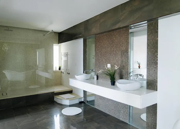 Spacious Seaside House Villa Cascais