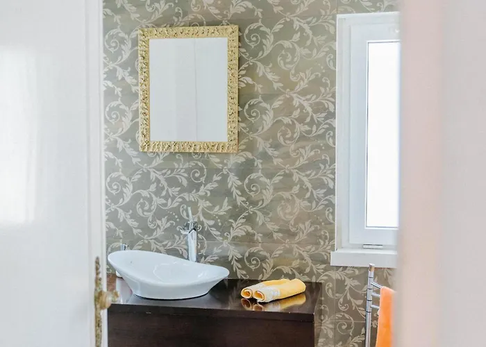 Villa Spacious Seaside House Cascais