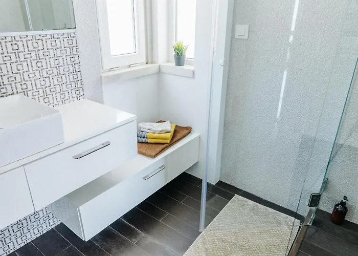 Spacious Seaside House