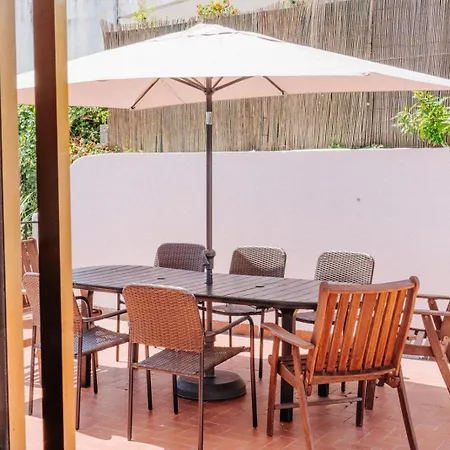 Villa Spacious Seaside House Cascais